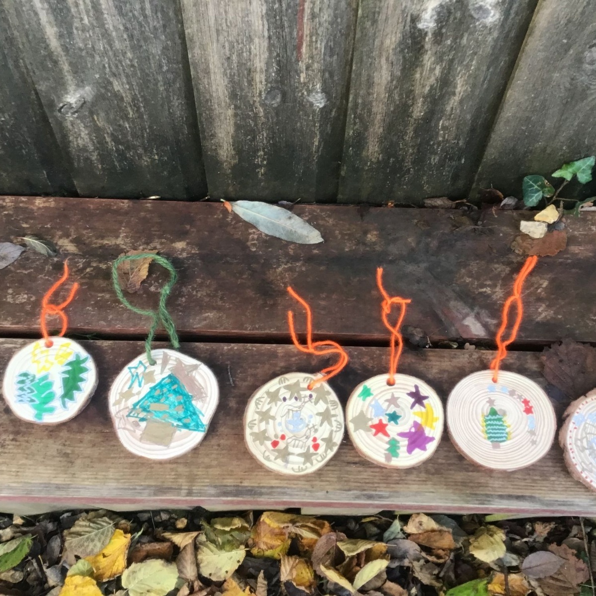 Holbeton Primary School Forest School Christmas craft